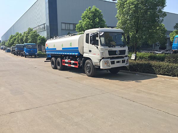 (20-22噸)東風(fēng)隨專后雙橋?yàn)⑺? width=