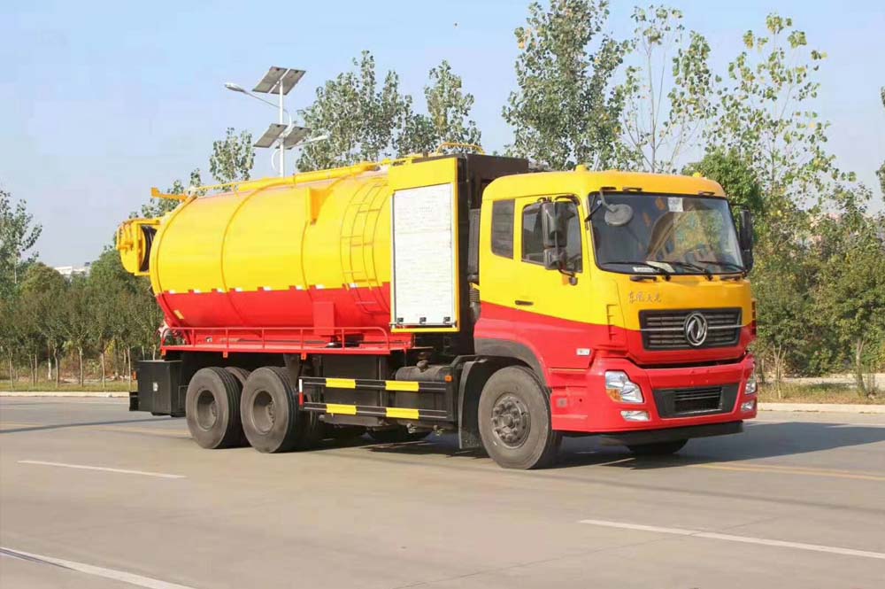 東風(fēng)天龍后八輪國(guó)六清洗吸污車帶副發(fā)動(dòng)機(jī)