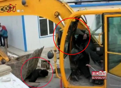 事故中不幸遇難的兩個人（圖左為李寶林，圖右為挖土機司機）。