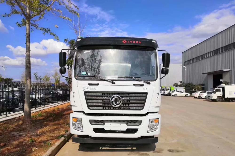 東風(fēng)國(guó)五隨專25方粉塵物料散裝水泥運(yùn)輸車圖片2